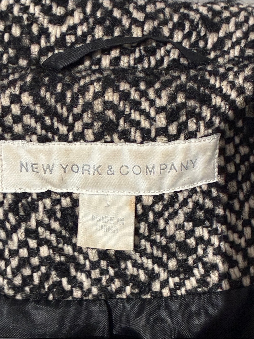 New York & Company Black and White Woven Knit Coat